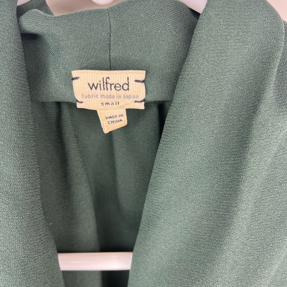 Aritzia Wilfred sleeveless blouse - Picture 3 of 5